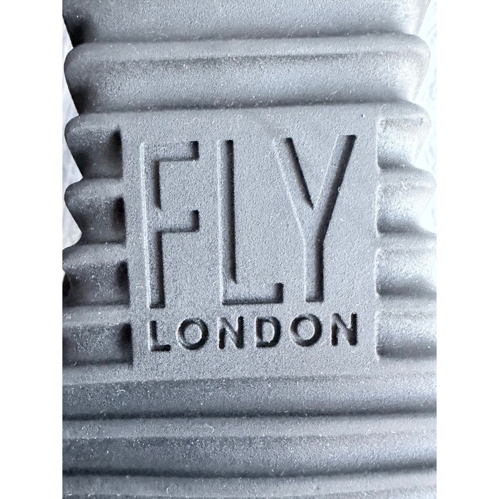 Fly London Womens Bronze Metallic Leather Mary Jane Wedge Shoes Size 39 Portugal - Picture 9 of 12
